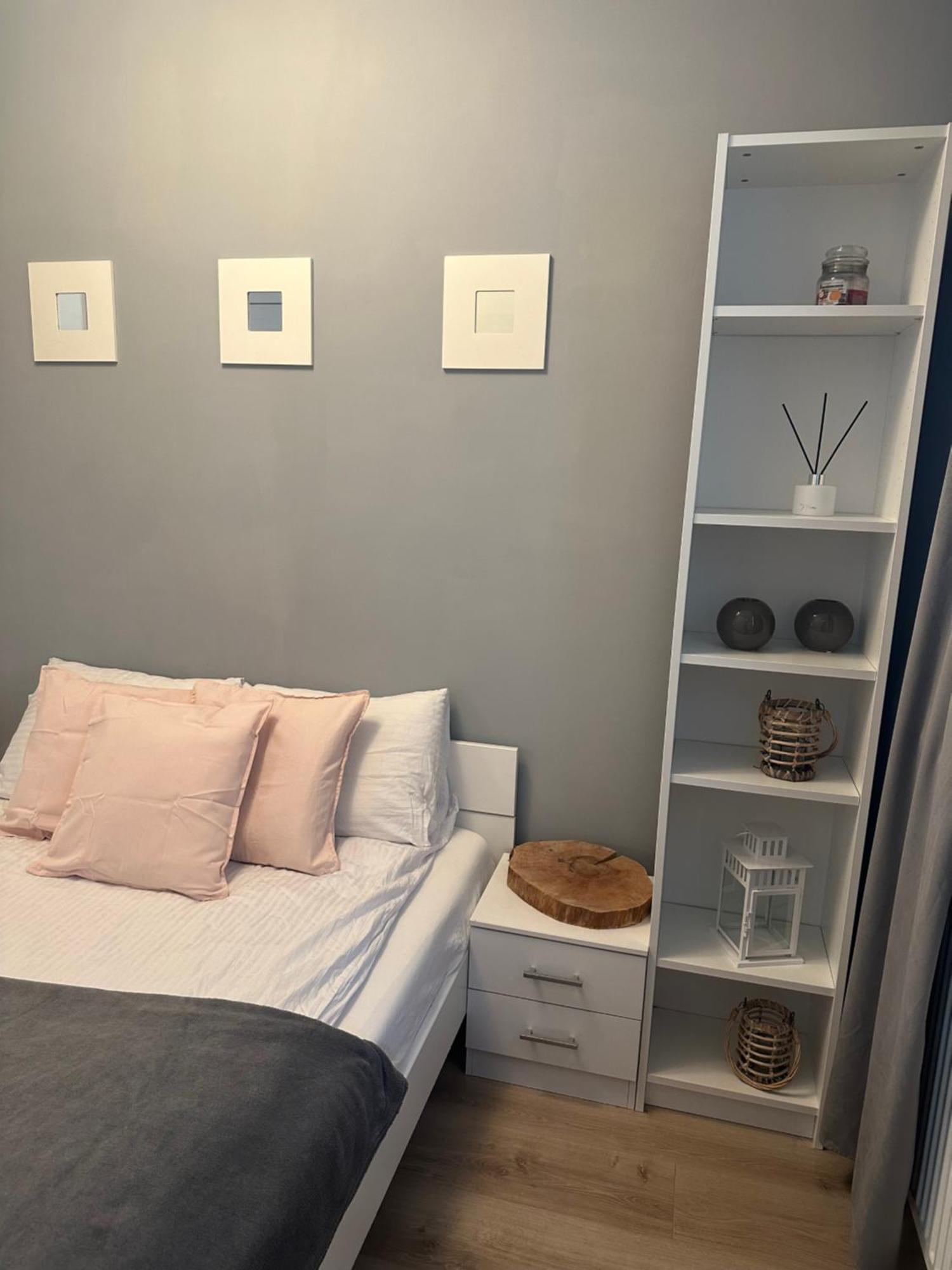 Cosy Near To The Chopin's Airport Cybernetyki 2c Leilighet