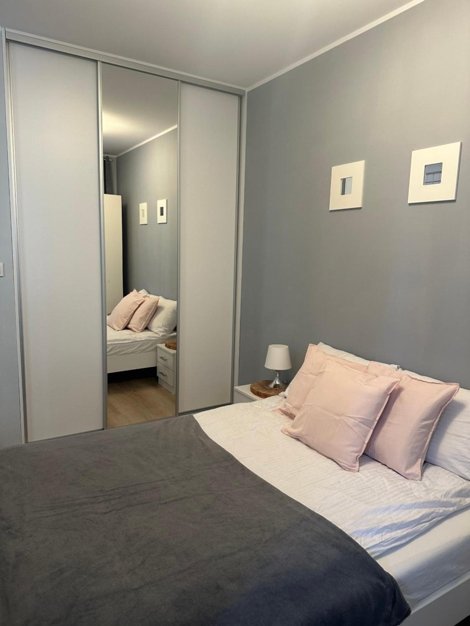 Leilighet Cosy Near To The Chopin's Airport Cybernetyki 2c *