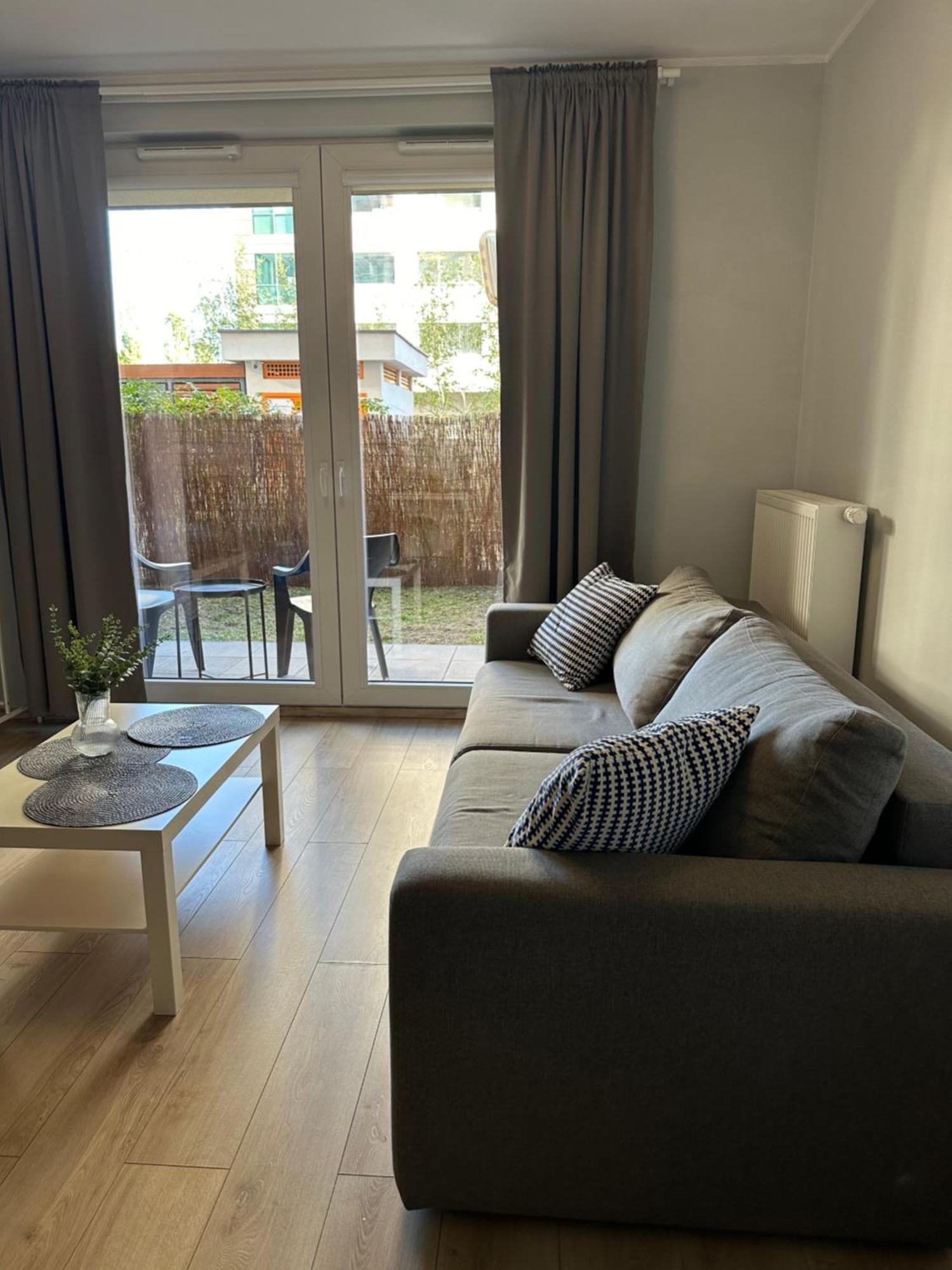 Cosy Near To The Chopin's Airport Cybernetyki 2c Leilighet